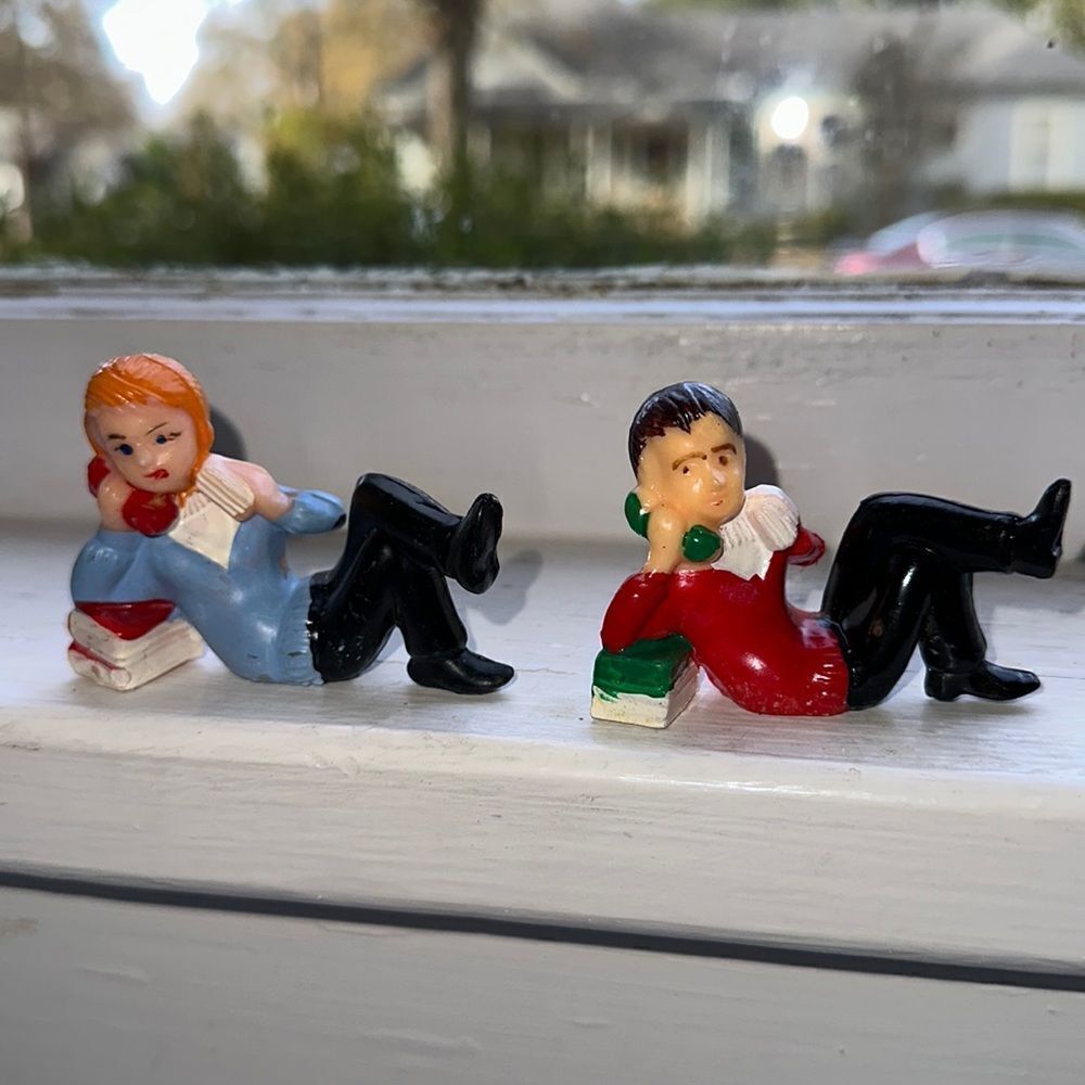 Two Vtg mid century‎ hard plastic male figures talking on the phone cake toppers
